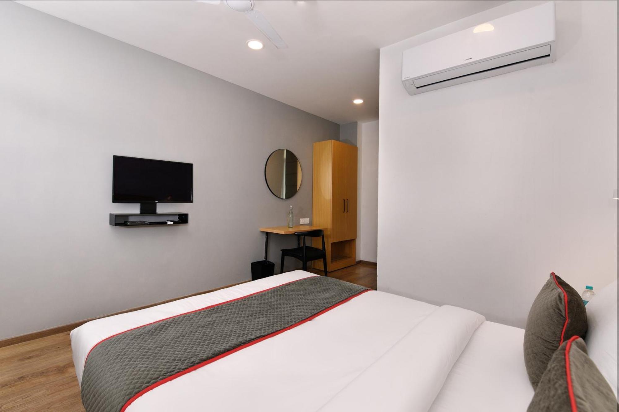Townhouse Function Inn Near Chaudhary Charan Singh International Airport Lucknow Zewnętrze zdjęcie