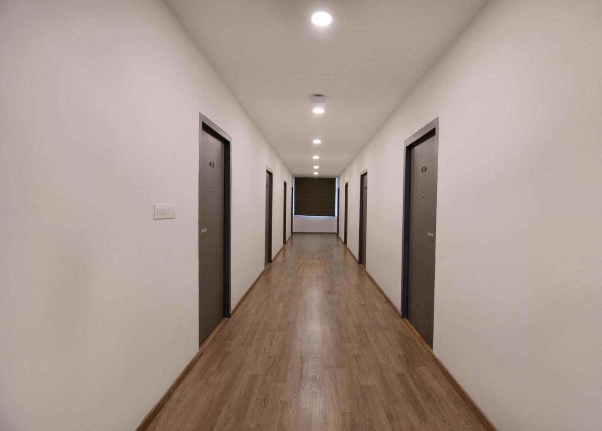 Townhouse Function Inn Near Chaudhary Charan Singh International Airport Lucknow Zewnętrze zdjęcie