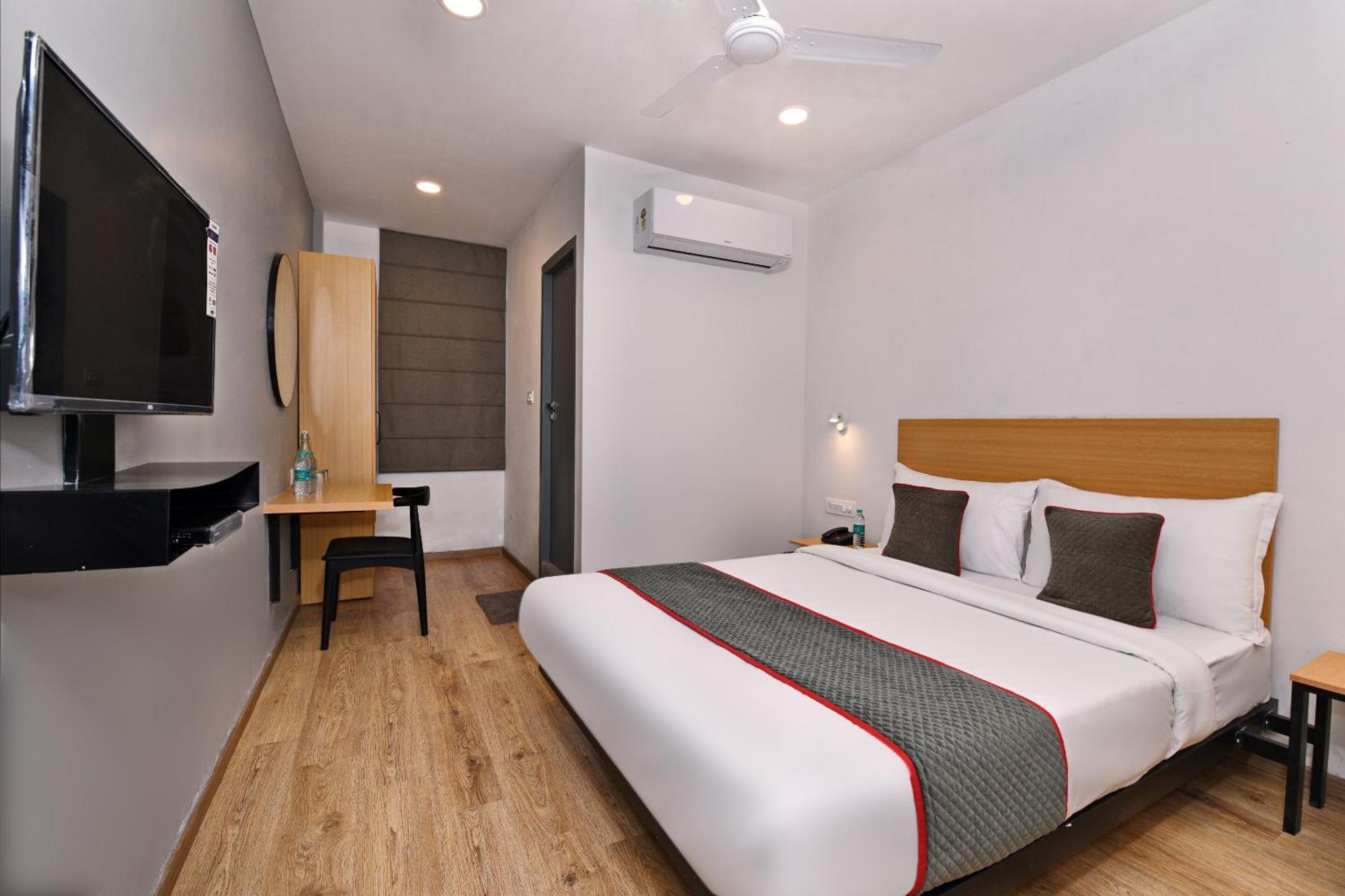 Townhouse Function Inn Near Chaudhary Charan Singh International Airport Lucknow Zewnętrze zdjęcie